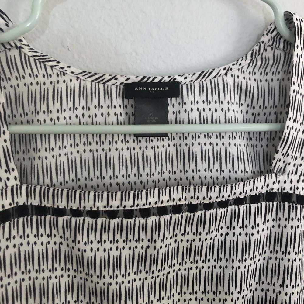 Blouse - Picture 3 of 3